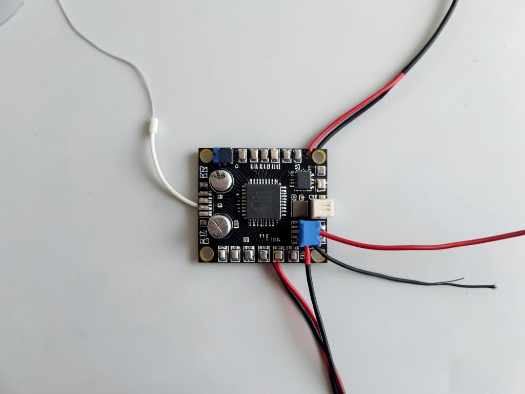 ESP32 ob-havo stansiyasi loyihasi